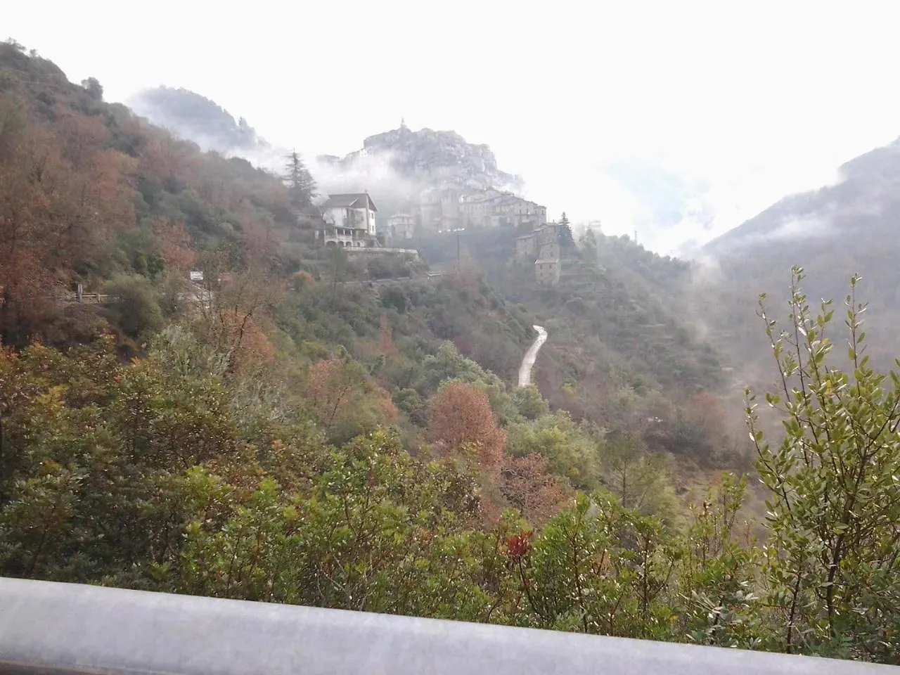 Farm stay Agriturismo Terre Del Mistero Apricale